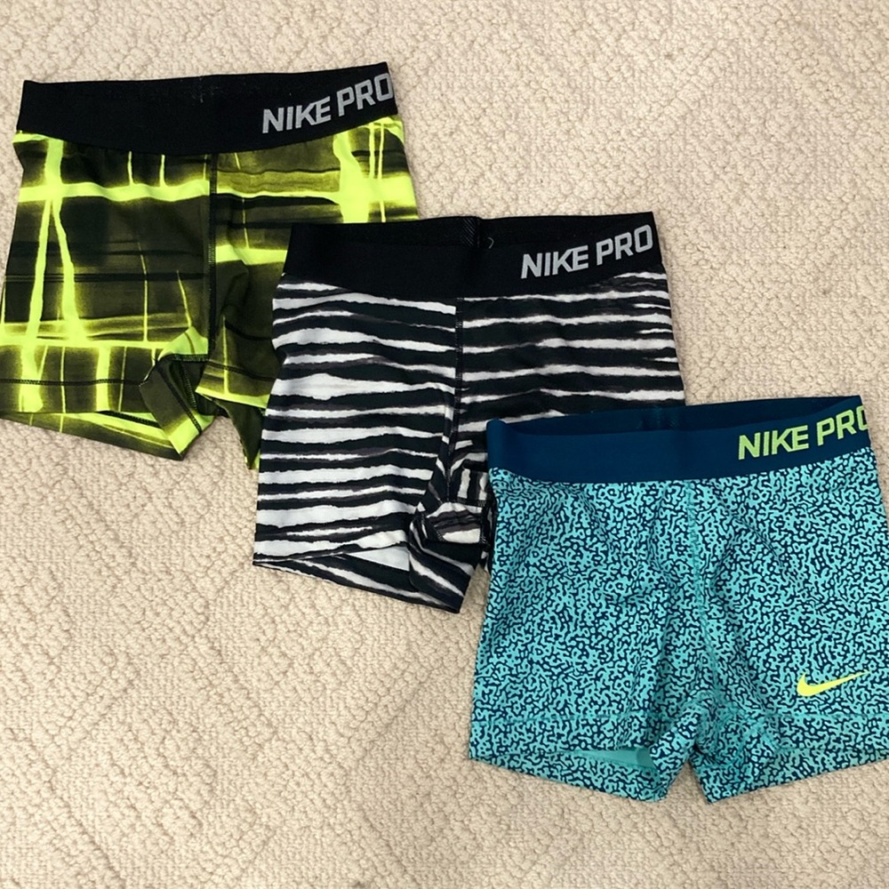 Nike Pro Spandex Shorts Set